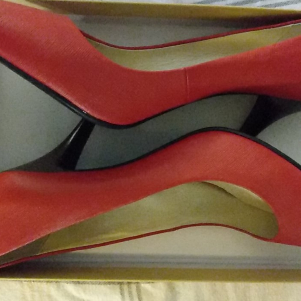 Shoe's